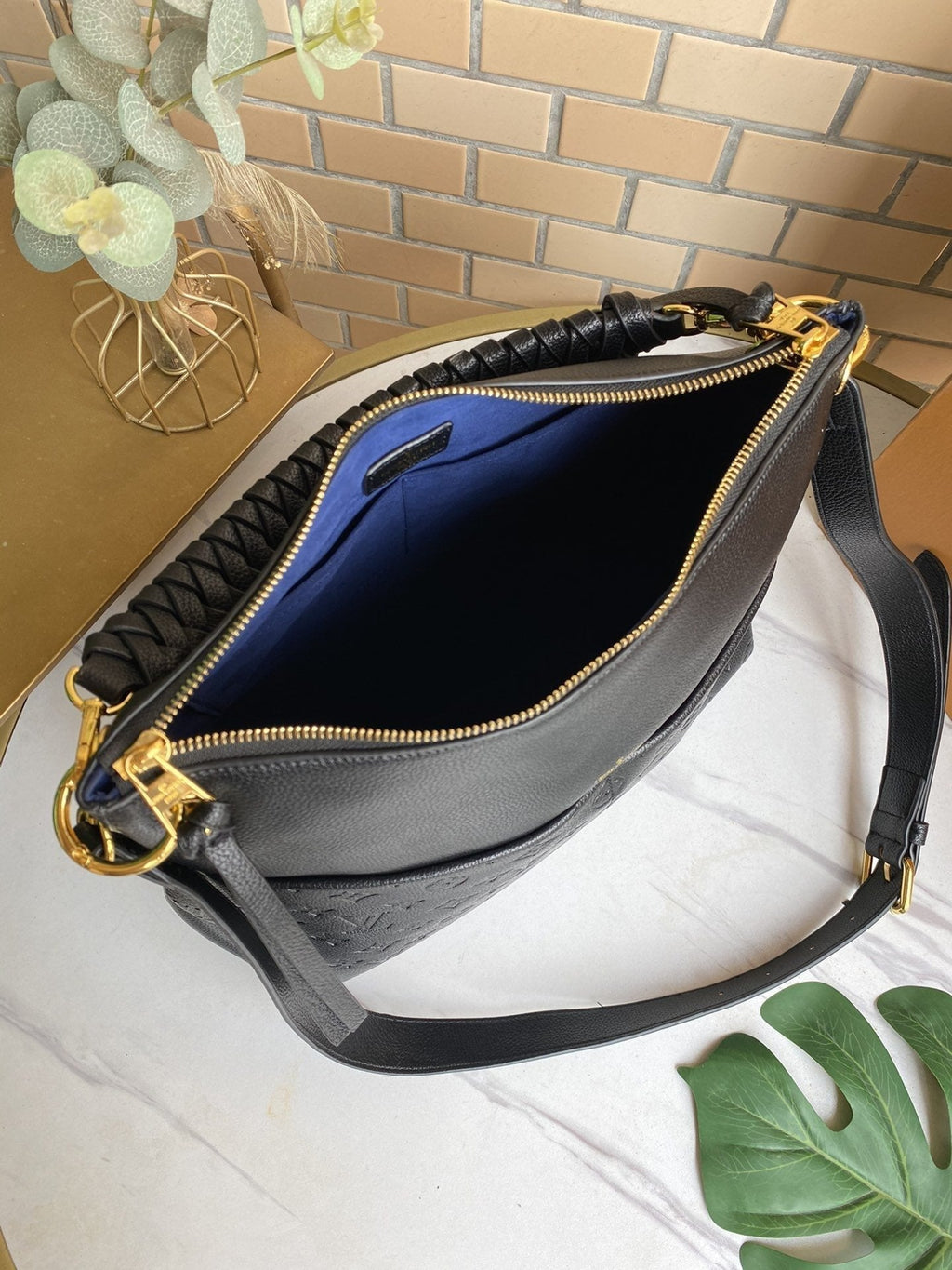LOUIS VUITTON MAIDA HOBO 33CM BLACK MONOGRAM EMBOSSED GRAINED COWHIDE