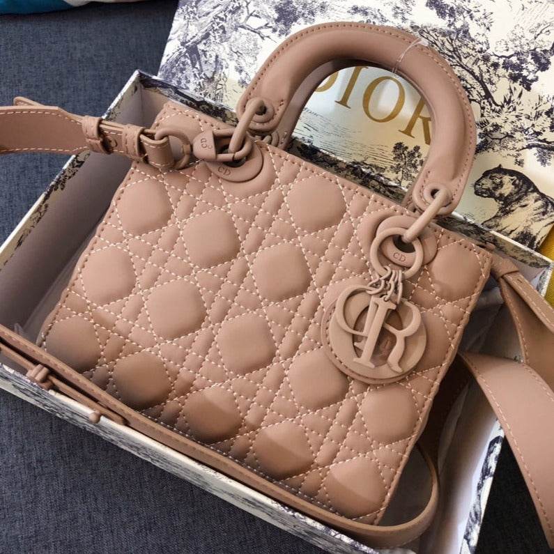 DIOR MEDIUM LADY 20 BAG IN CAMEL BROWN CALFSKIN