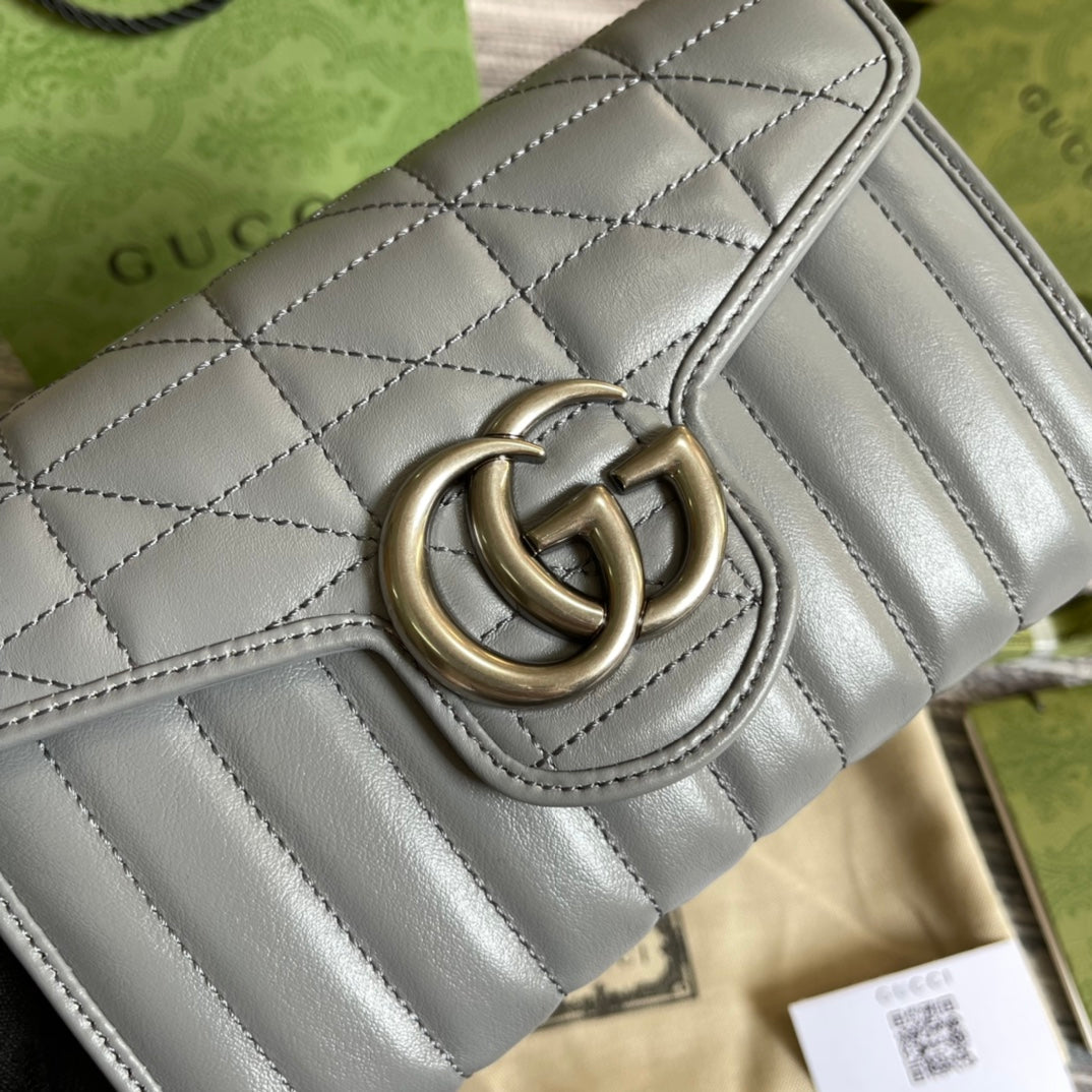 GUCCI MARMONT MINI 20 SHOULDER BAG IN GREY CALFSKIN