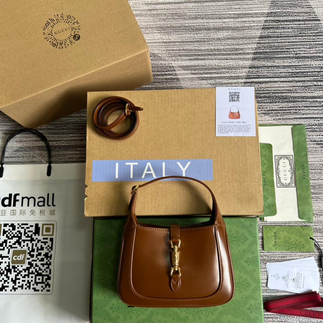 GUCCI JACKIE MINI 19 SHOULDER BAG IN CINNAMON BROWN CALFSKIN