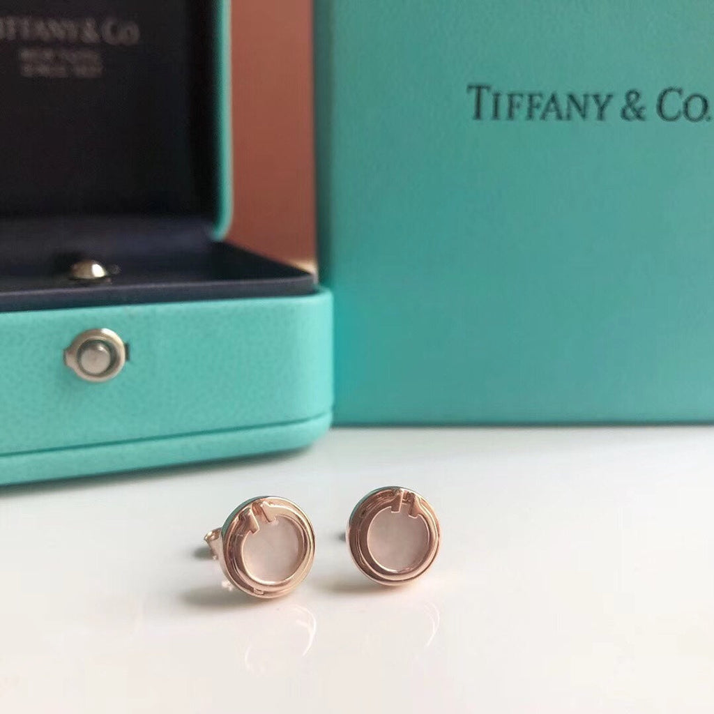 18K Tiffany Mother-Of-Pearl Circle Earrings