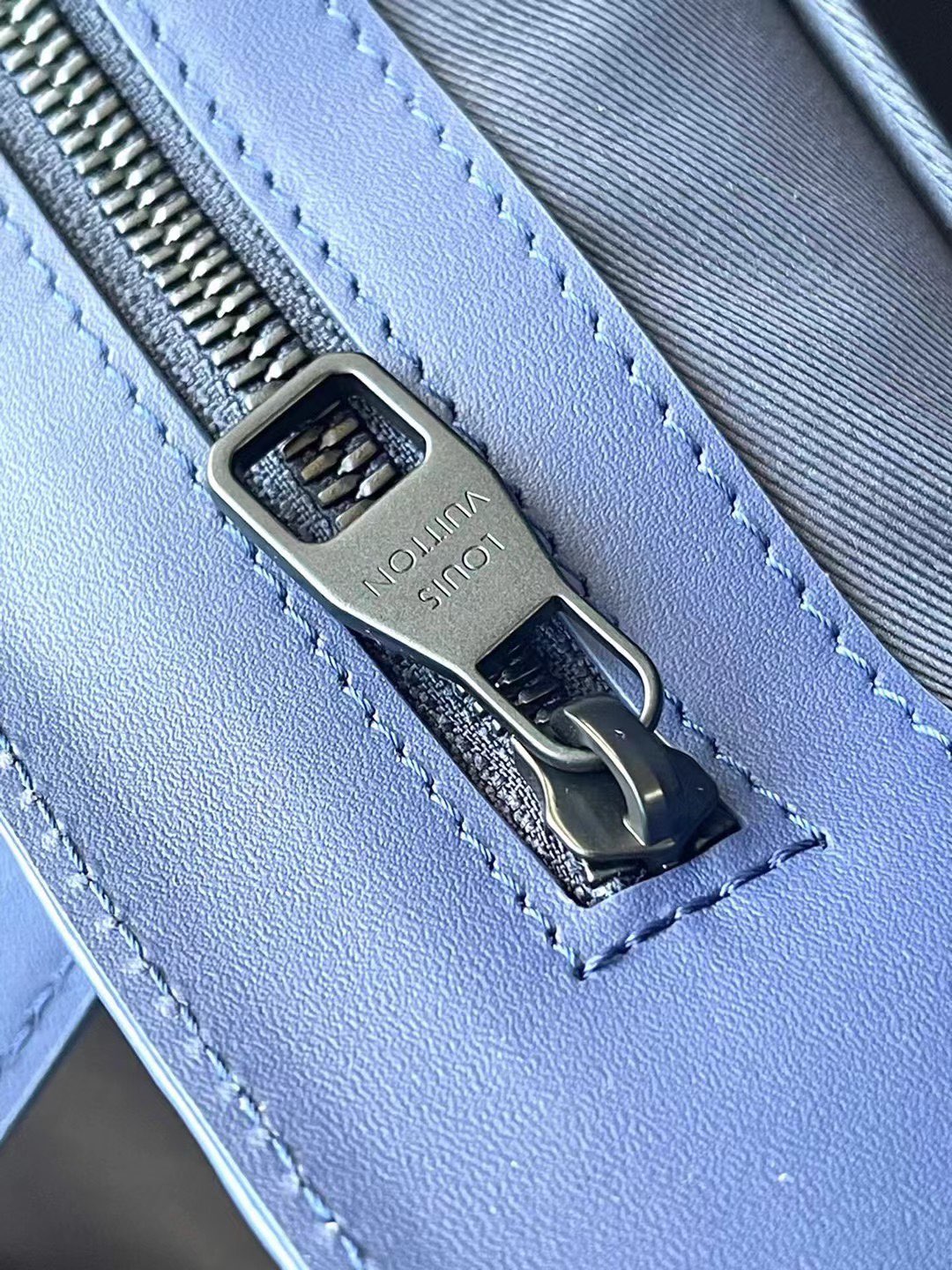 LOUIS VUITTON SAC PLAT 24H 41 IN SAPPHIRE BLUE MONOGRAM EMBOSSED TAURILLON