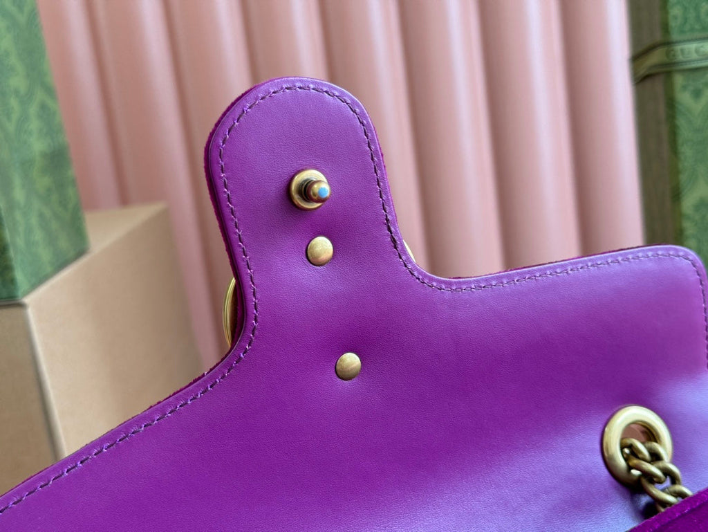 GUCCI 25S  MARMONT 26 CM IN DEEP PINK PURPLE VELVET WITH GOLD HARDWARE