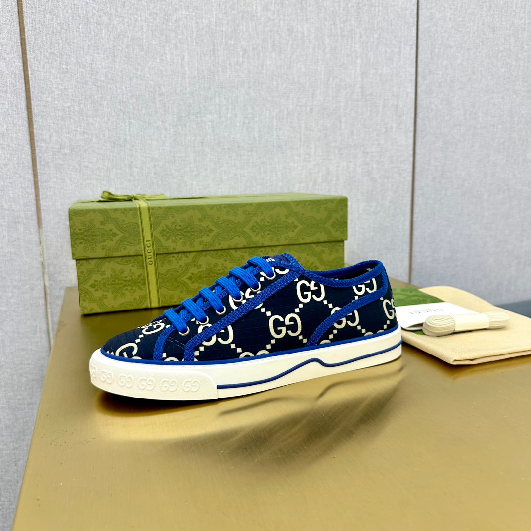 GUCCI TENNIS 1977 TRAINER BLACK AND COBALT CANVAS
