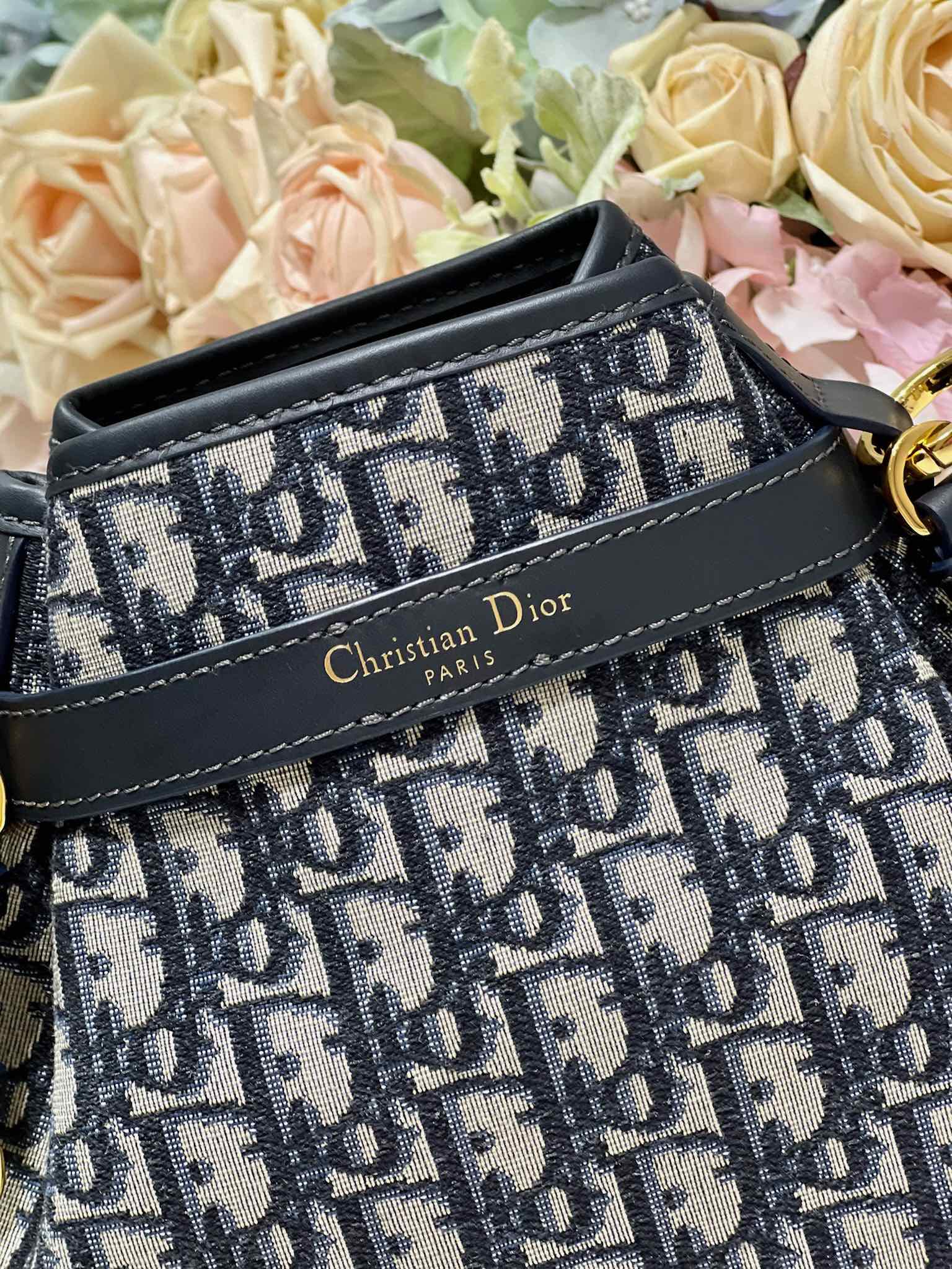 DIOR CEST CD 24CM BLUE OBLIQUE EMBROIDERY